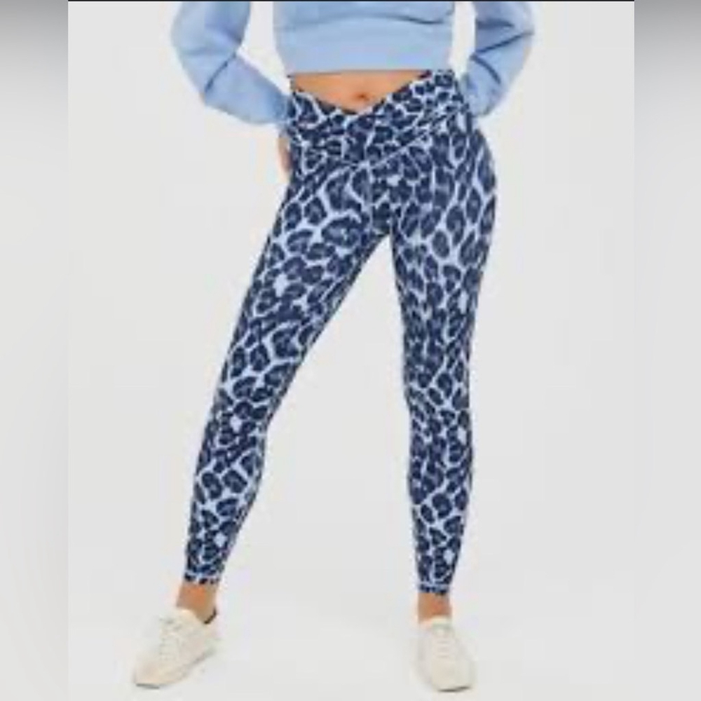 Offline by Aerie Real Me High Waisted Crossover Leggings Size XS NWOT